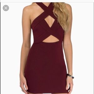 Tobi- stolen glances dress -burgundy